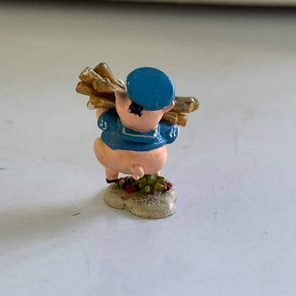 Fifer Pig Disney 3 Little Pigs WDCC Enchanted Places Miniature (Damaged) 1990s - Picture 4 of 8